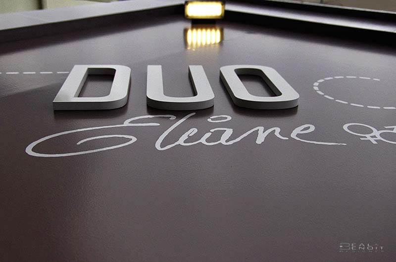 GRAPHIQUE logo devanture commerce