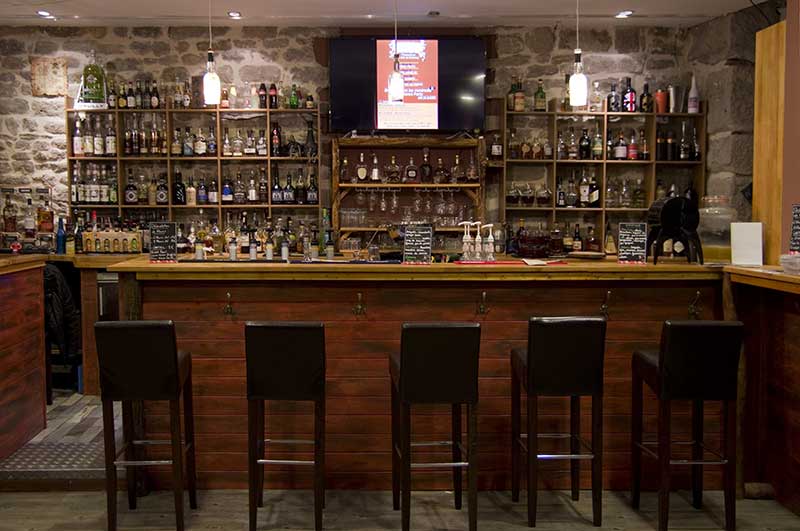 Bar sur mesure agencement design Saint-Etienne